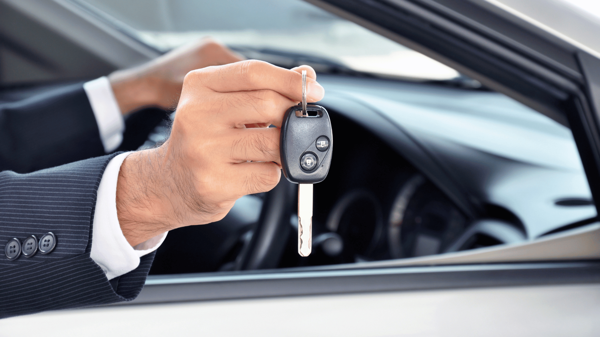 Car Rental Services Carbon & Chrome Collision